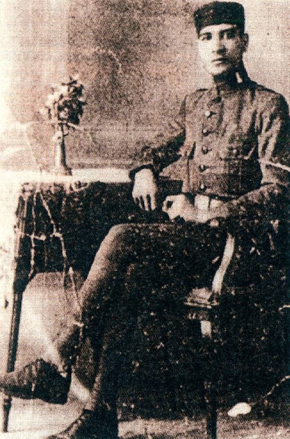 Vargas Cortés, de soldado en Ceuta.