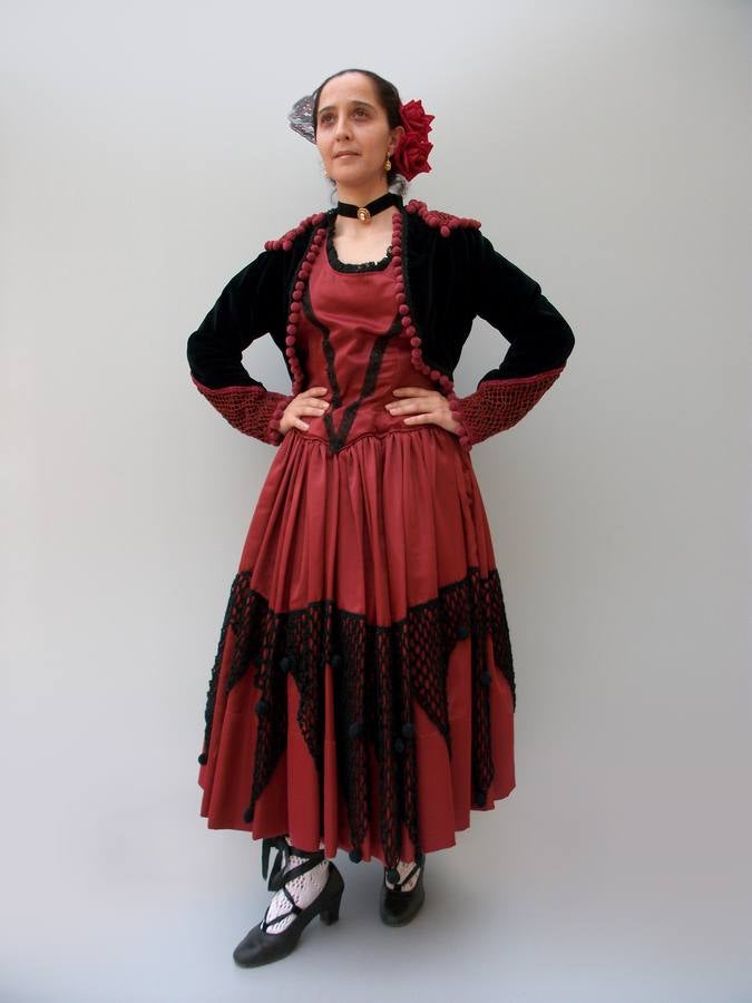 6. Traje de lujo de Ronda de principios del siglo XIX. 