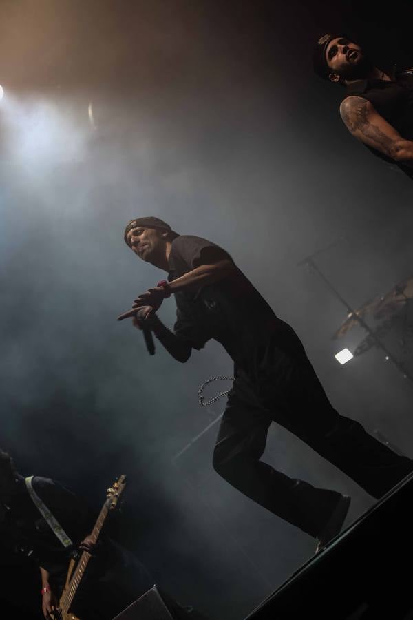 Love you penny, en concierto