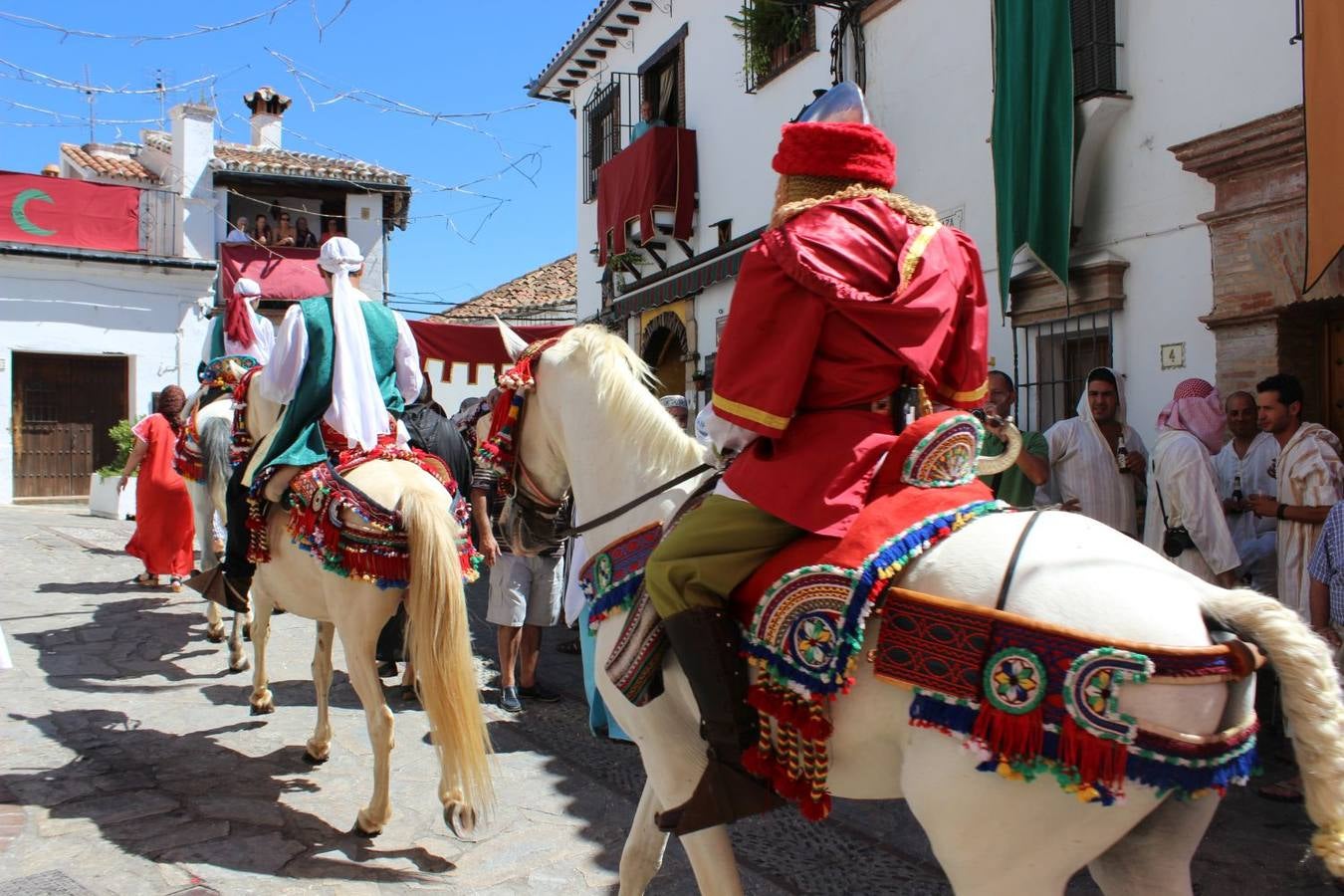 Benalauría celebra su fiesta de Moros y Cristianos