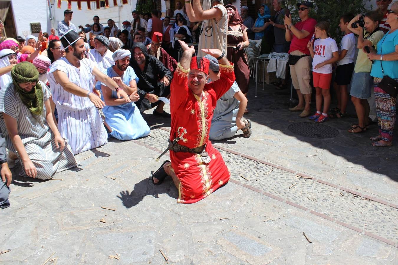 Benalauría celebra su fiesta de Moros y Cristianos