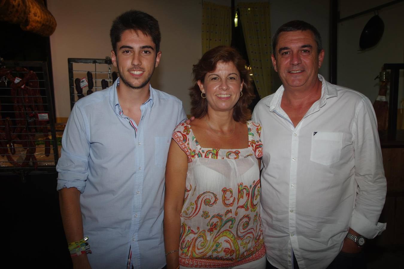 Andrés Ballester, Ana García y Juan Francisco Ballester (Peña Miraflores).