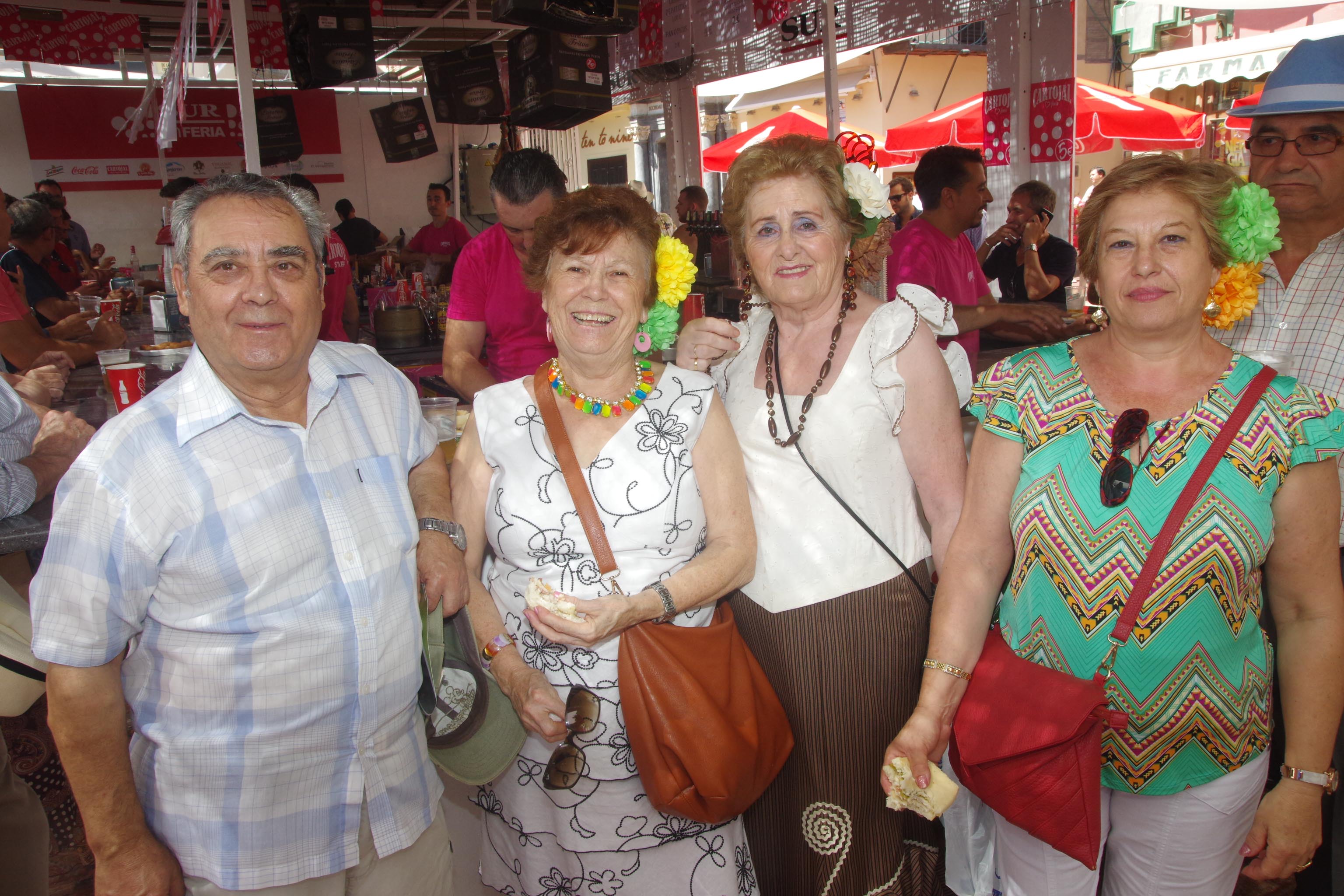 Abanico. Manuel Arcas, Isabel Navarro, Nieves Ríos y María Dolores Gutiérrez