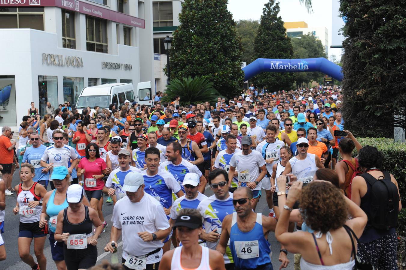 La carrera solidaria &#039;Kilómetros con causa&#039;, en imágenes
