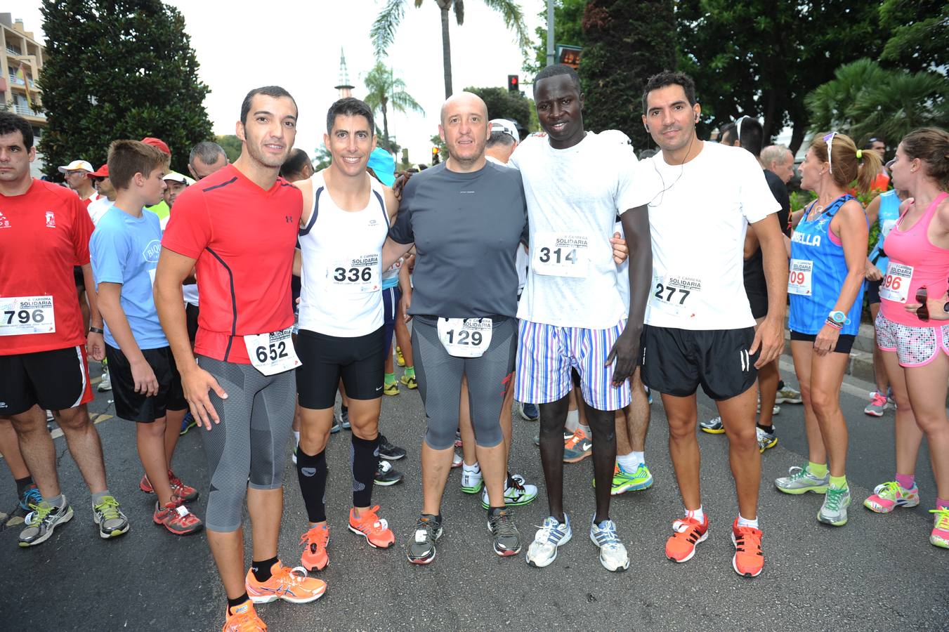 La carrera solidaria &#039;Kilómetros con causa&#039;, en imágenes