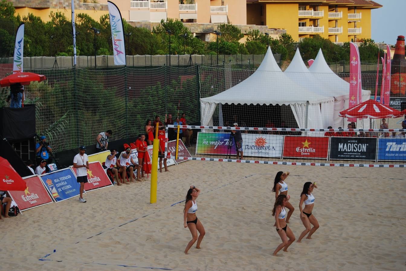 La final del Madison Beach Voley Tour en Fuengirola, en fotos