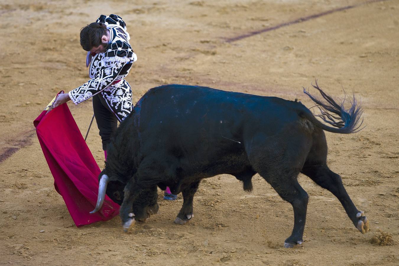 Morante de la Puebla, El Juli y Miguel Ángel Perera, en la Goyesca