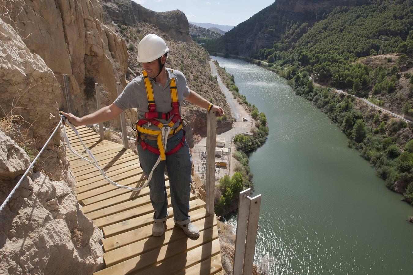 Fotos del avance de las obras en el Caminito del Rey