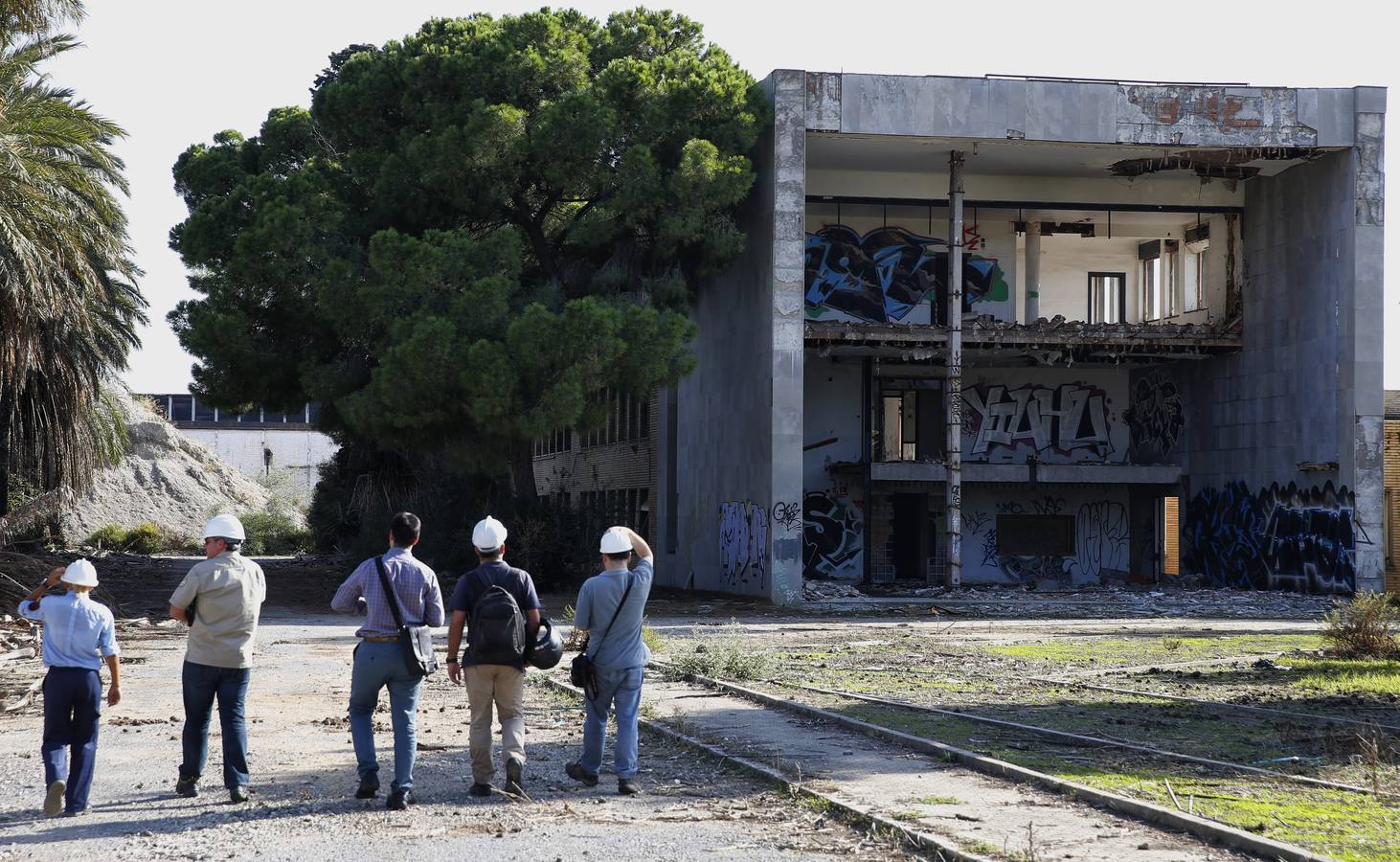 el último vestigio de la Málaga fabril del siglo XX: Intelhorce