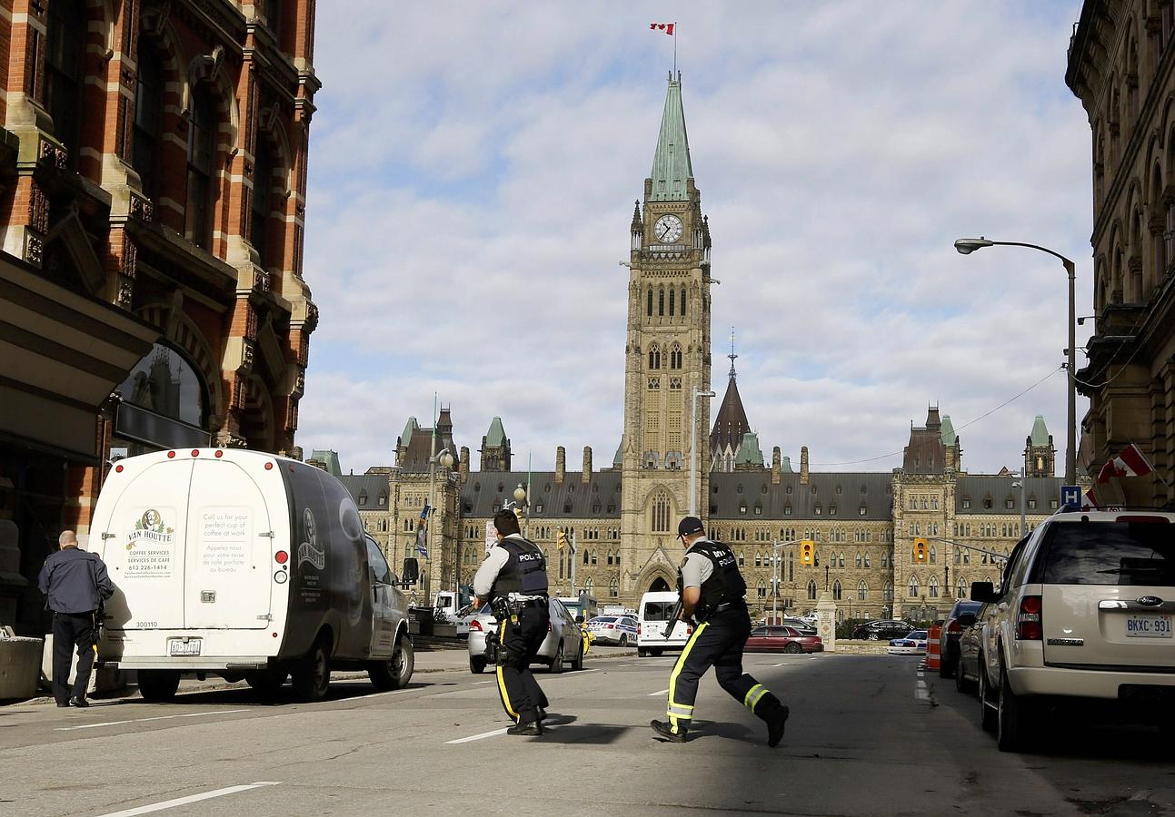 Alerta en Ottawa tras un tiroteo frente al parlamento