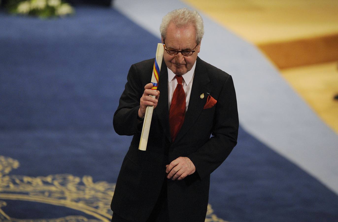 El escritor John Banville, tras recoger el Premio Príncipe de Asturias de las Letras.