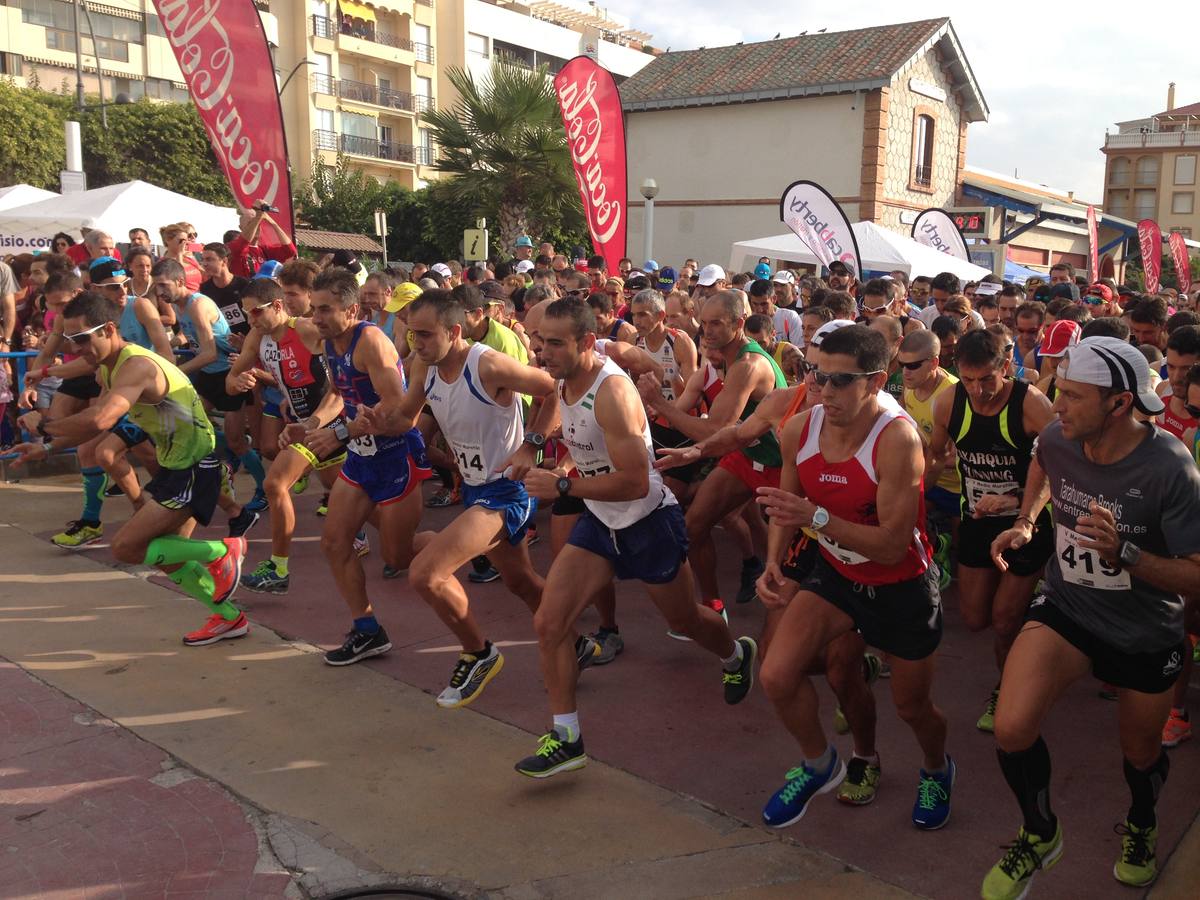 Participantes en la Media Maratón de Rincón de la Victoria