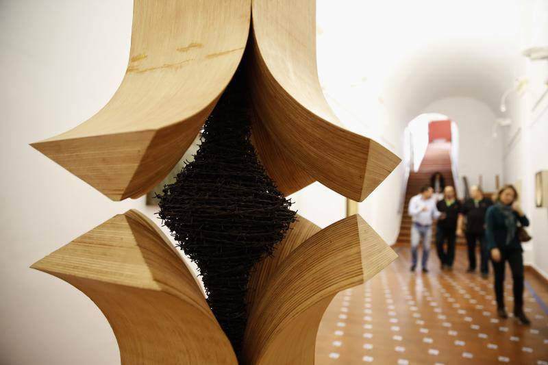 El Ateneo expone una veintena de piezas del escultor Suso de Marcos