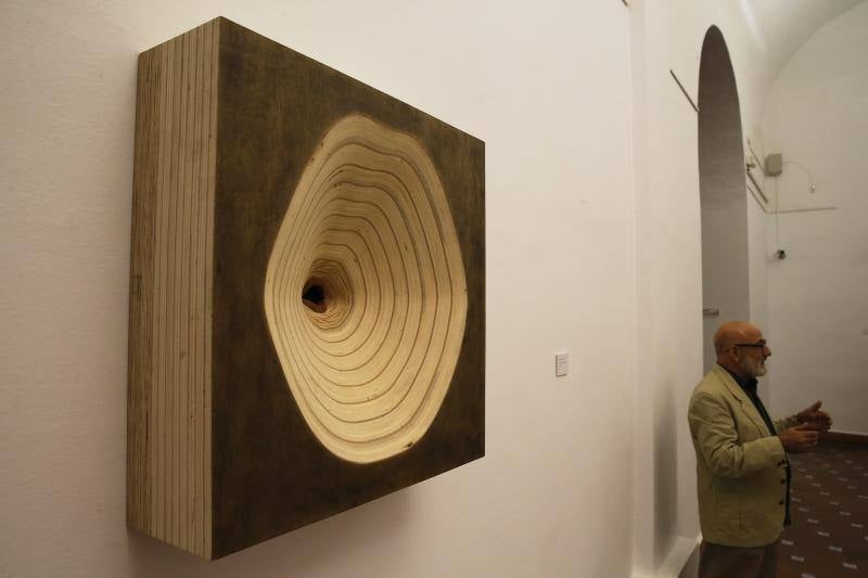 El Ateneo expone una veintena de piezas del escultor Suso de Marcos