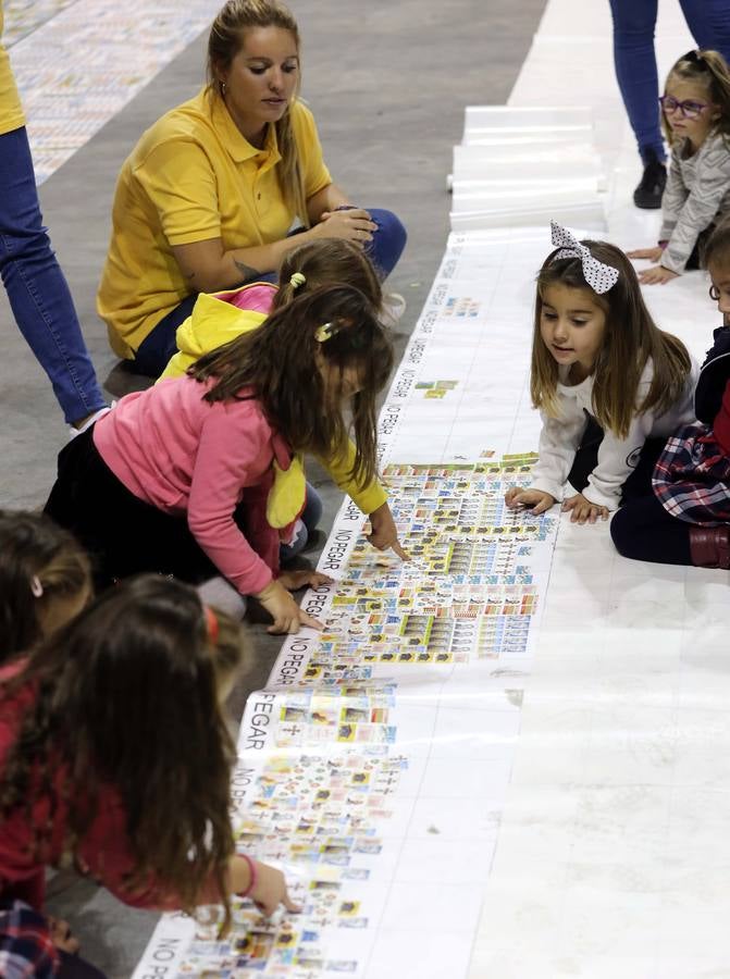 Málaga intenta batir un récord mundial de sellos