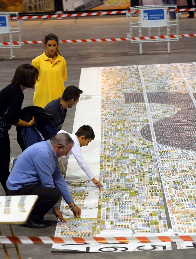 Málaga intenta batir un récord mundial de sellos