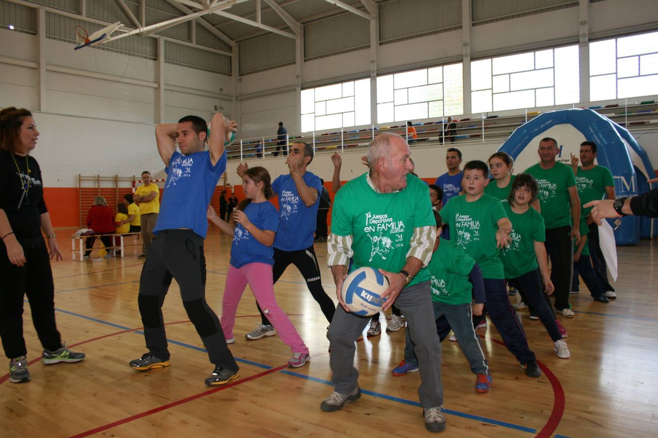 Juegos deportivos en familia en Villanueva de Algaidas