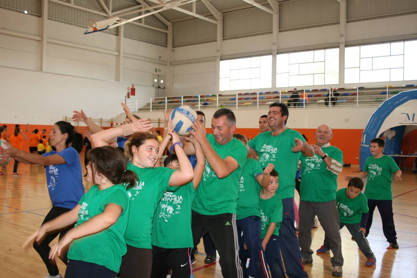 Juegos deportivos en familia en Villanueva de Algaidas