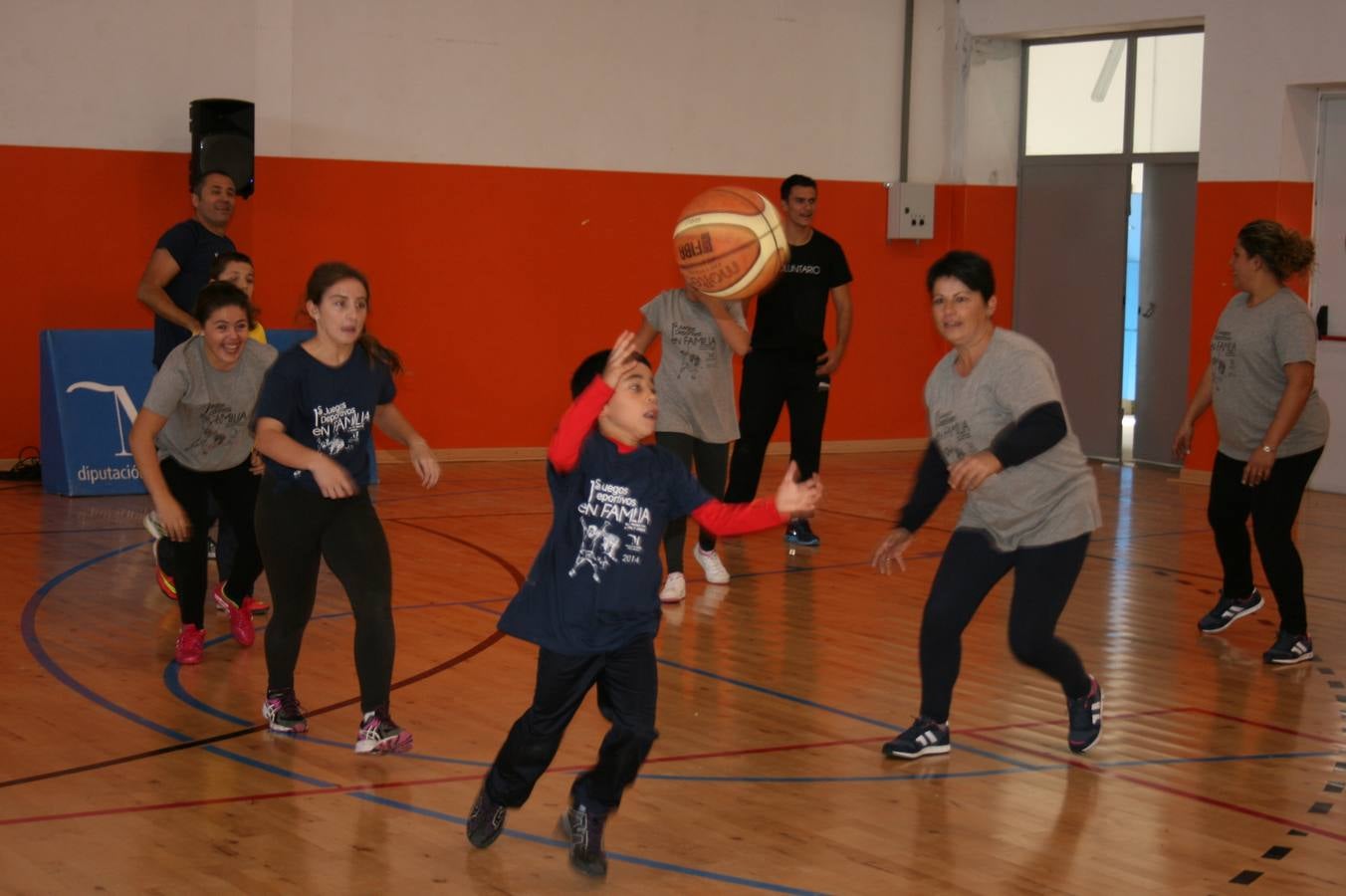 Juegos deportivos en familia en Villanueva de Algaidas