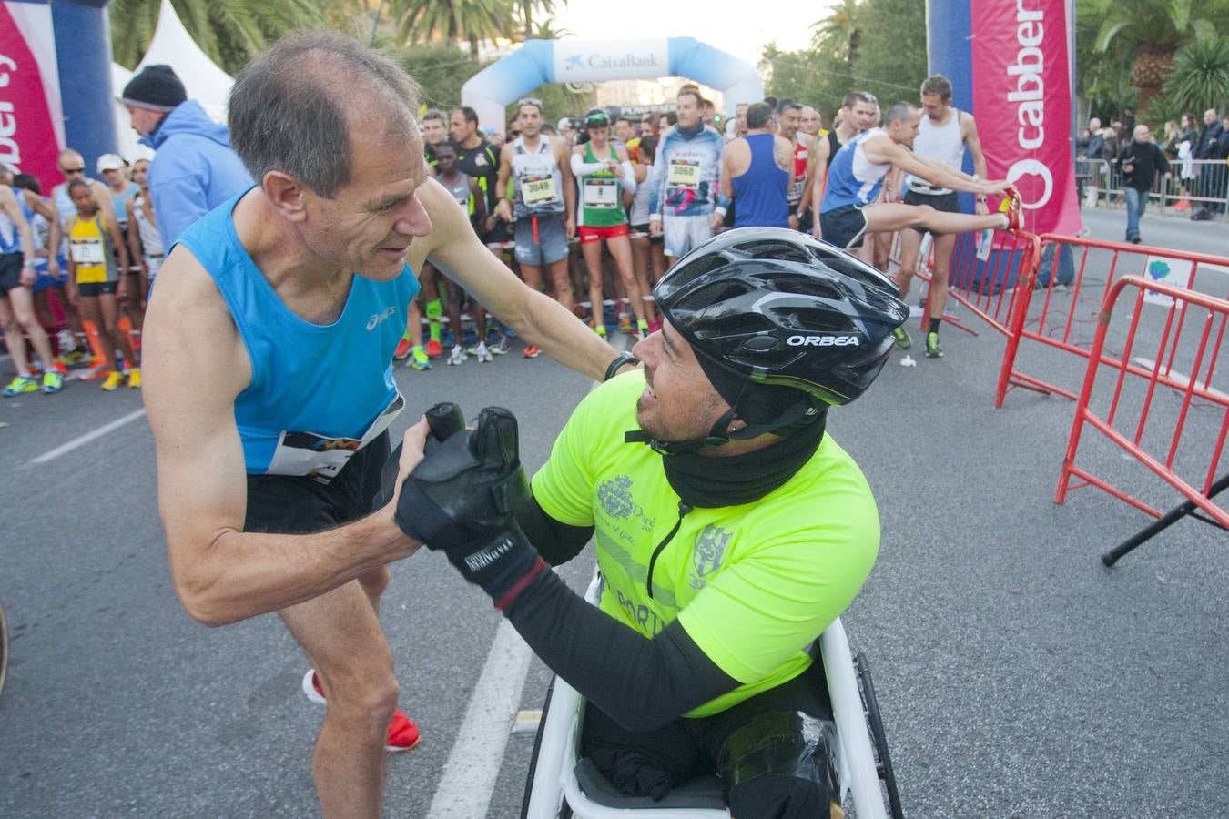 La carrera sale del Parque