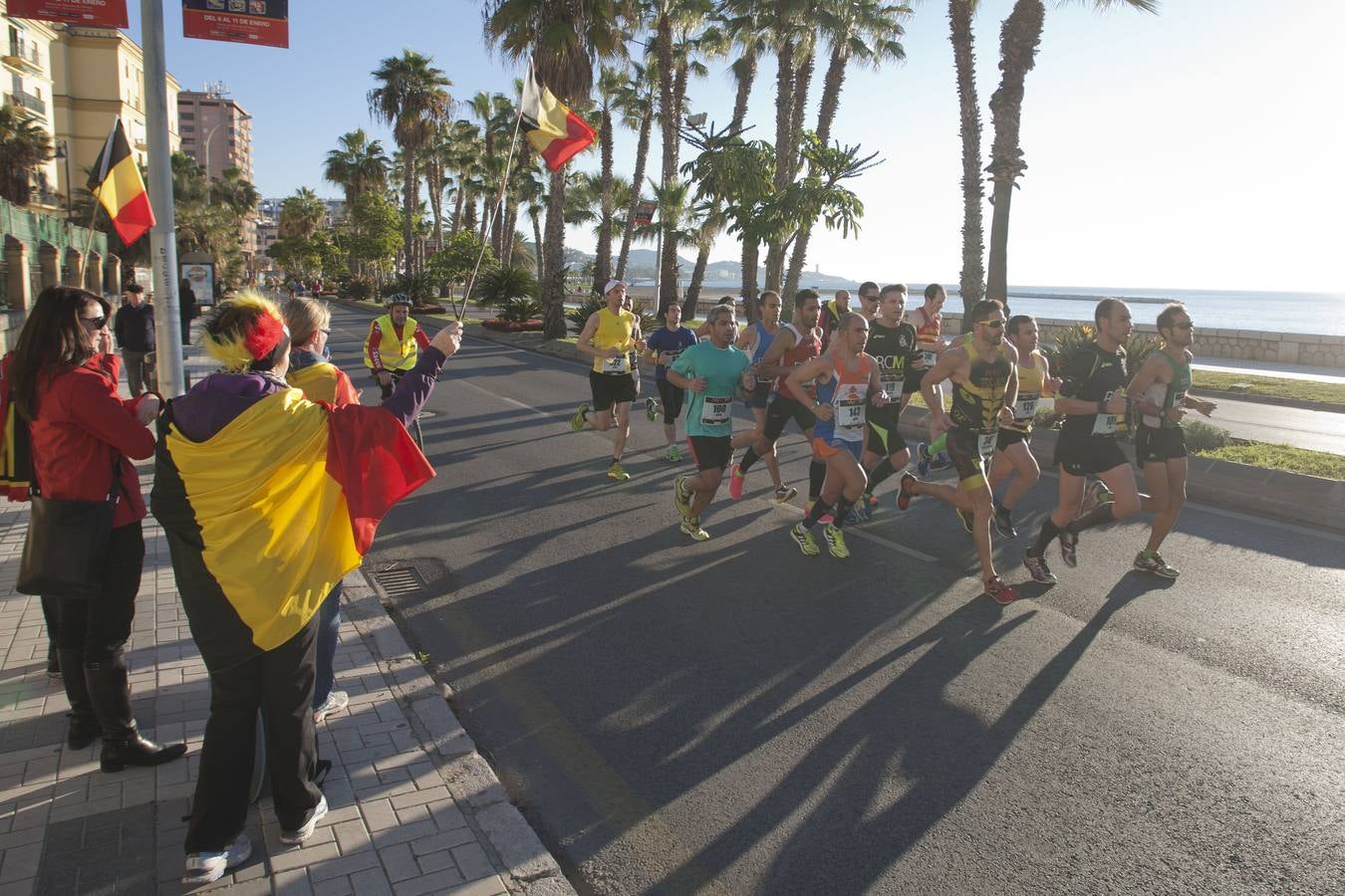 La carrera sale del Parque