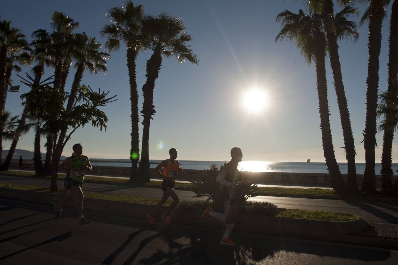 La carrera sale del Parque