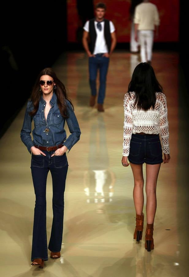 El desfile de Mango, en imágenes