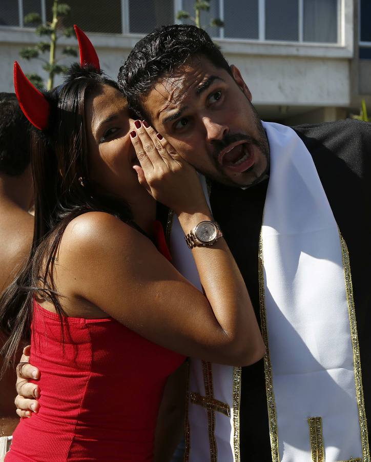 Brasil da el pistoletazo de salida a los cinco de días de carnaval