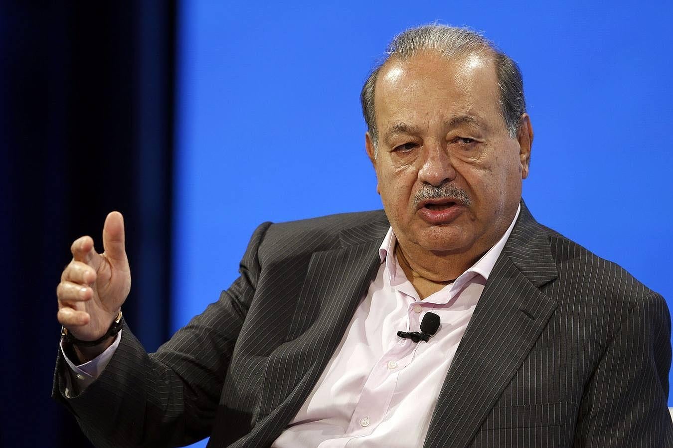 2. Carlos Slim. El magnate mexicano ha sumado a sus arcas 77.100 millones de dólares y su fortuna creció en 5.100 millones a lo largo de los últimos doce meses.