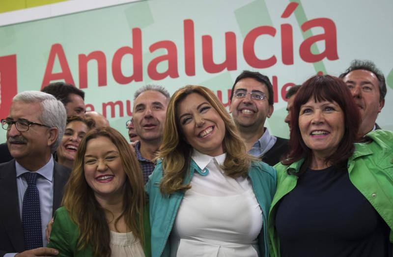 La presidenta andaluza y candidata socialista a la presidencia de la Junta, Susana Díaz, celebra la victoria.