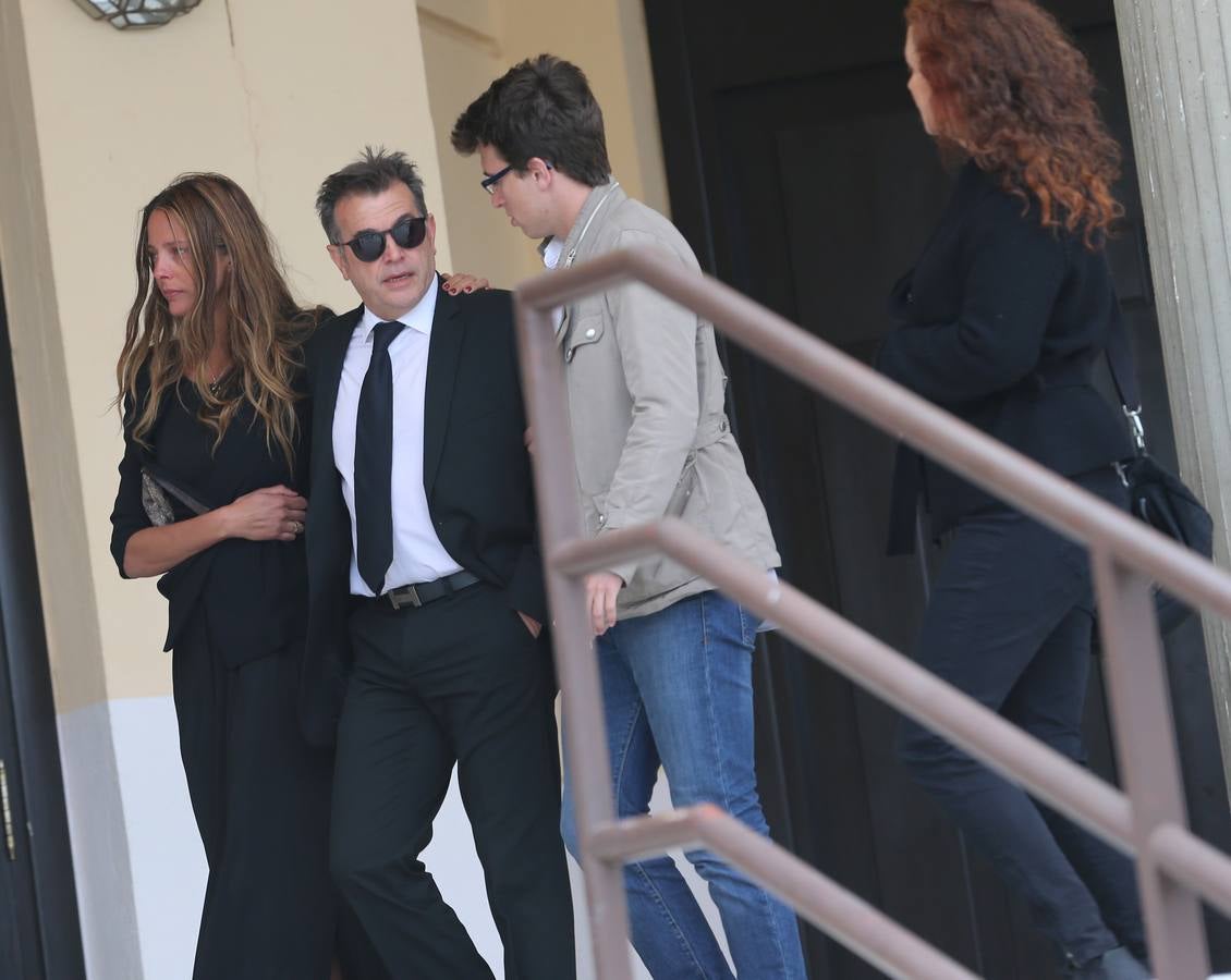 Amigos y familiares se despiden de María Pineda