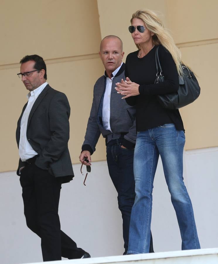 Amigos y familiares se despiden de María Pineda