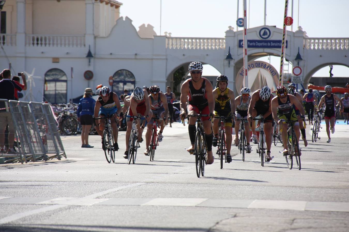 El Triatlón de Benalmádena, en imágenes