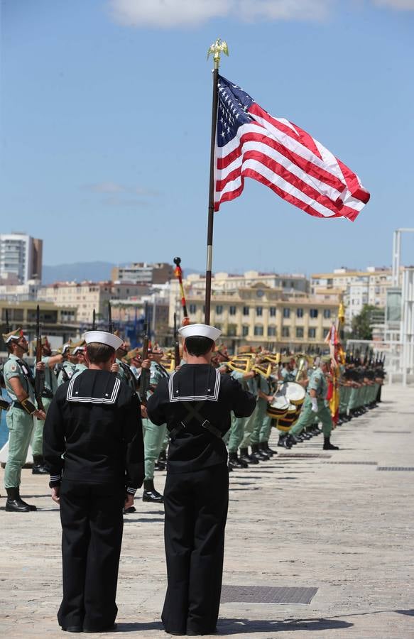 En fotos, el desfile de legionarios y militares de EEUU en el Puerto