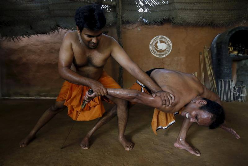 Angampora, tres generaciones de artes marciales