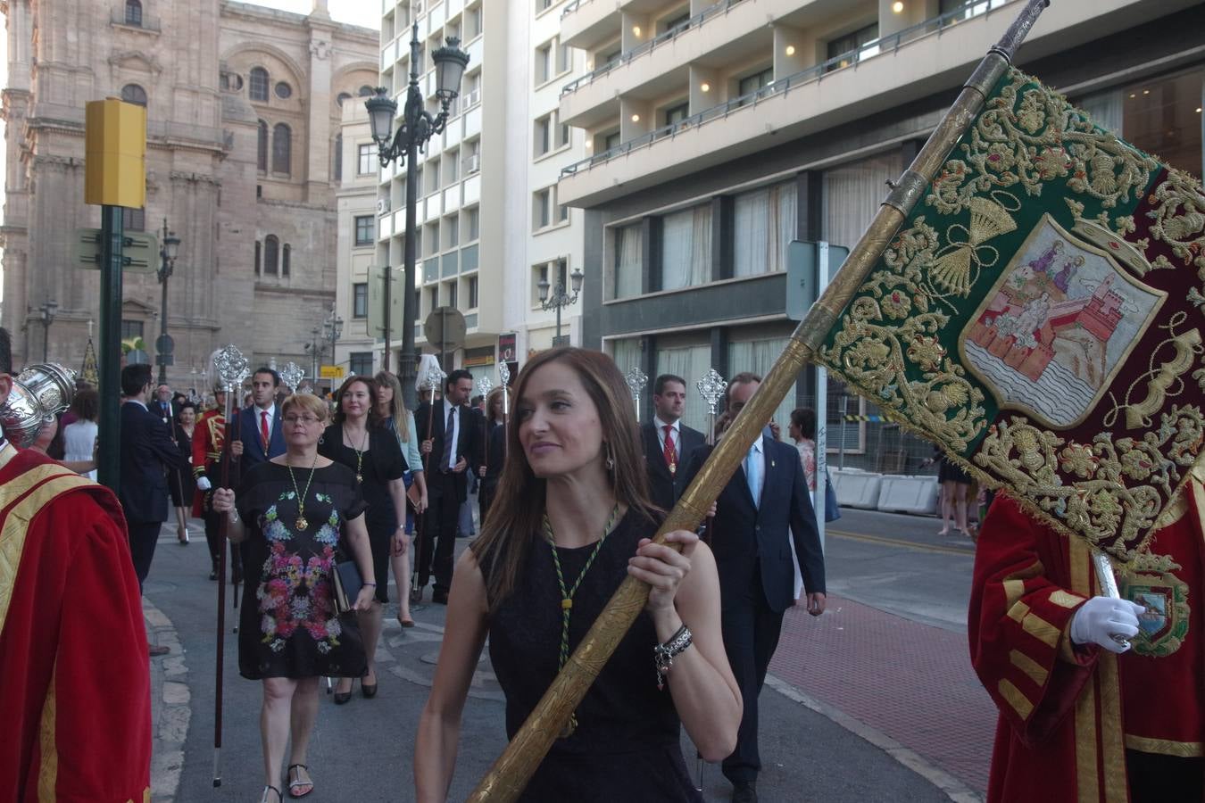 Los Santos Patronos de Málaga procesionan por el Centro