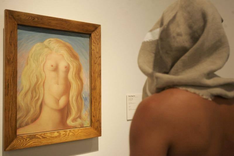 Montijano, en el Pompidou con su performance de 30 desnudos