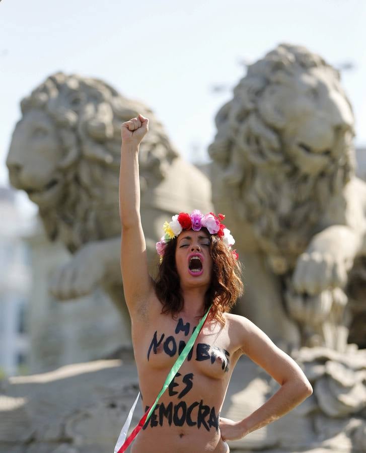 Activistas de Femen protestan desnudas contra la &#039;ley mordaza&#039;