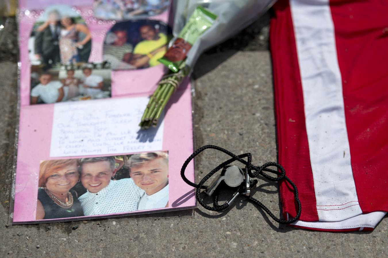 Minuto de silencio, una semana después de los atentados de Túnez