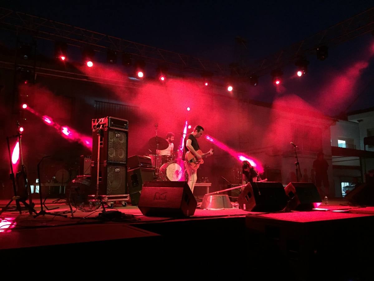 Arranca el festival de música alternativa Ojeando