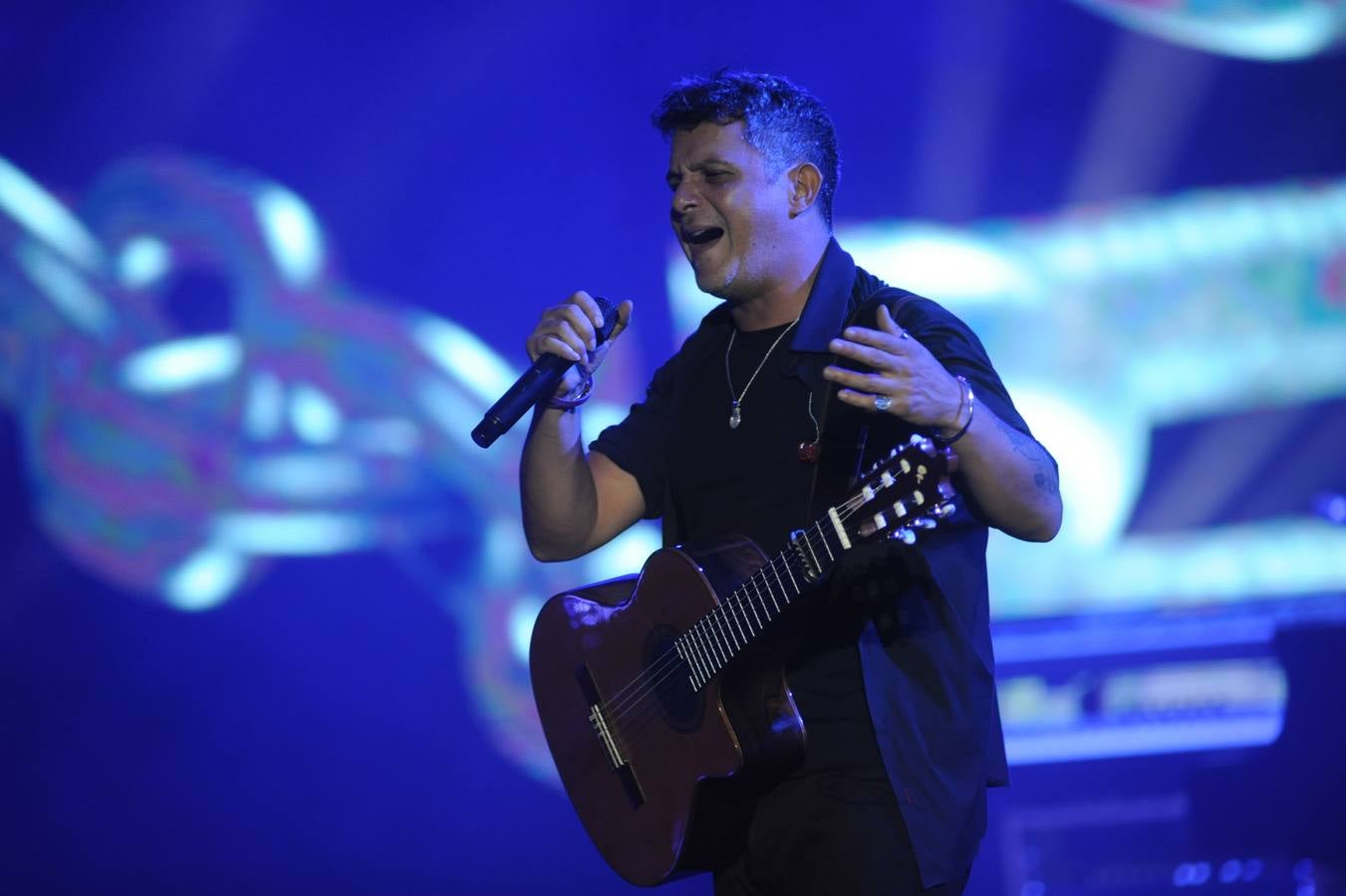 El &#039;sirope&#039; de Alejandro Sanz endulza Starlite Marbella