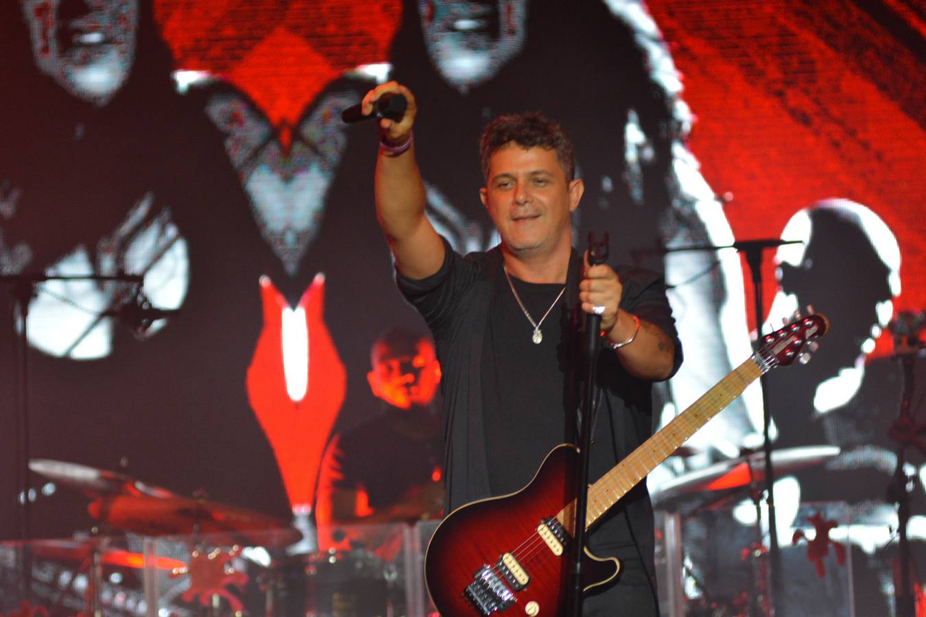 El &#039;sirope&#039; de Alejandro Sanz endulza Starlite Marbella