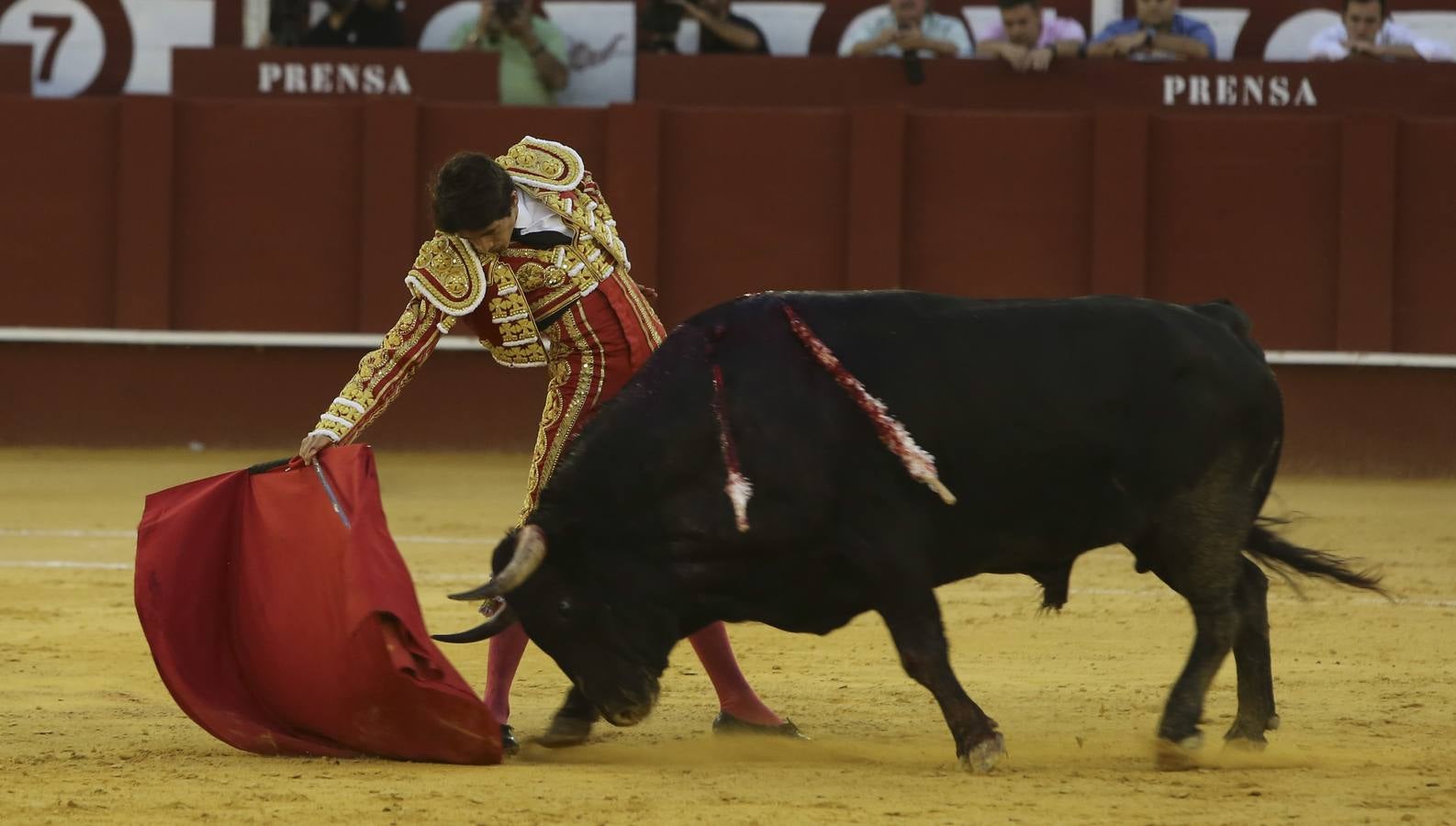 Así fue la corrida de toros de este sábado