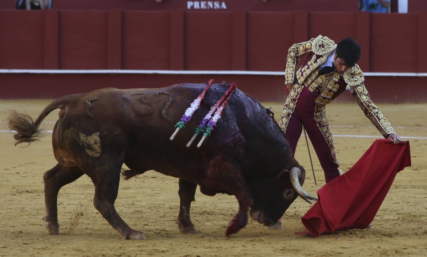 La torería de Morante y el clasicismo de Vega