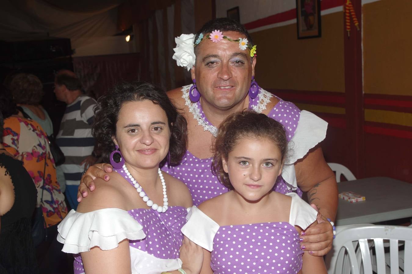 Francisco Carmona, María Galiano y Mirella Carmona.