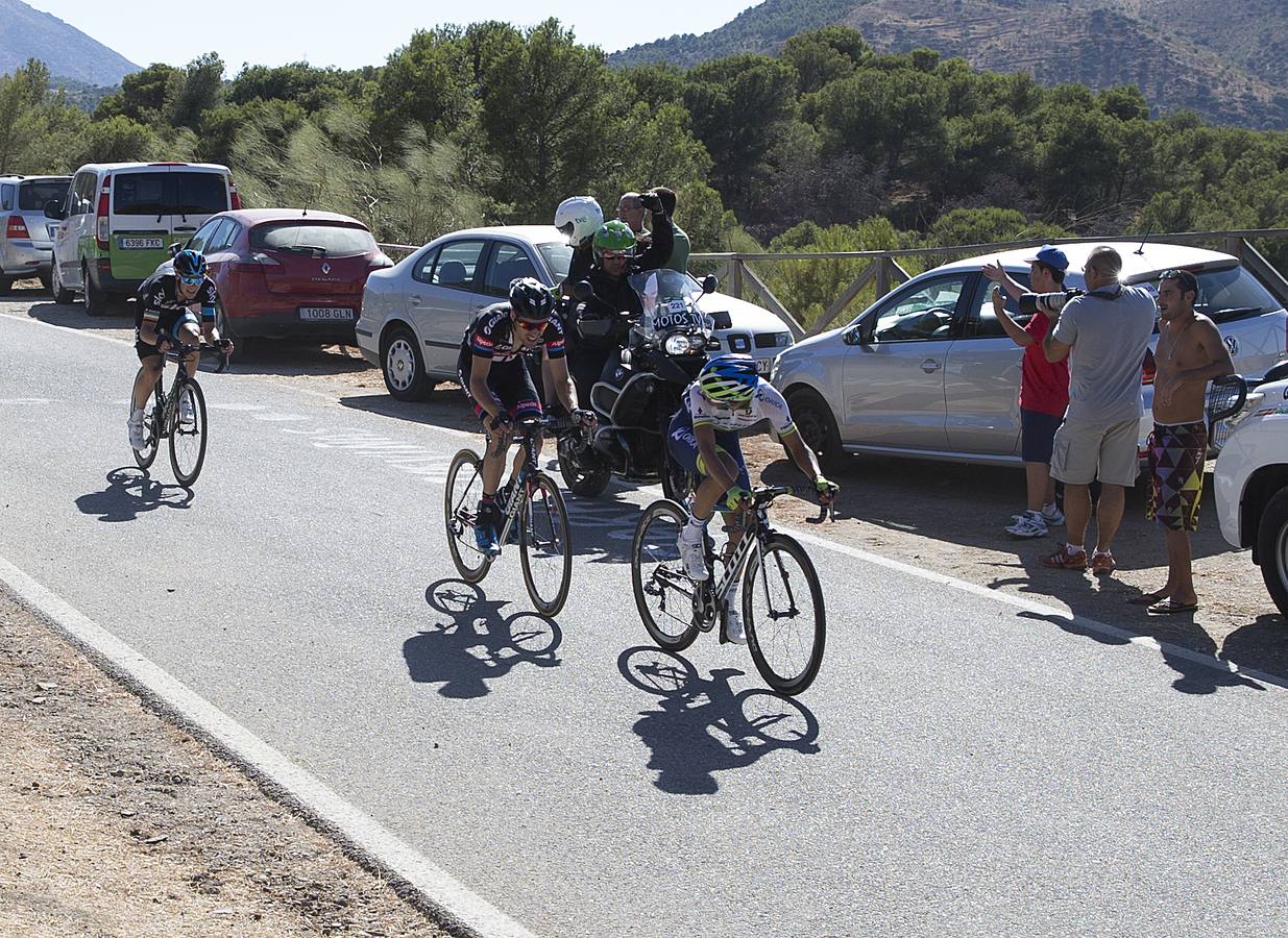 La segunda etapa de la Vuelta, en imágenes