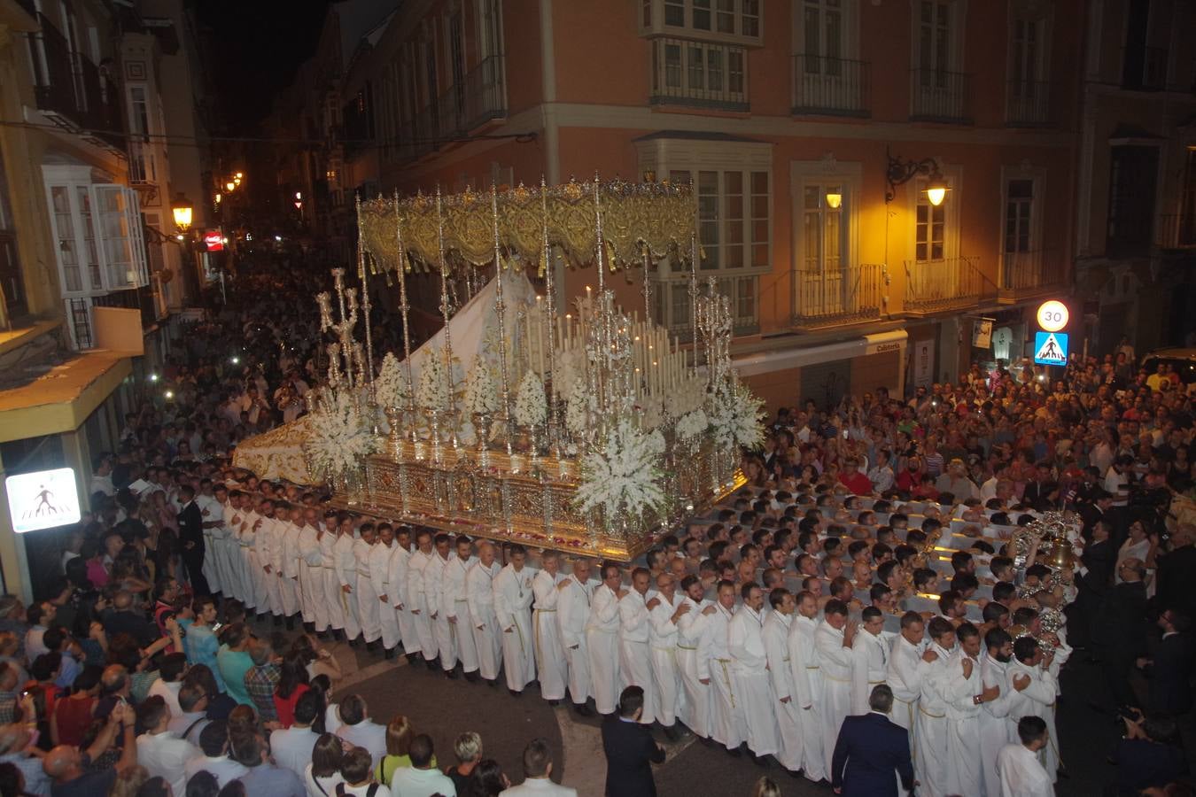 La Virgen del Rocío llega a la Catedral