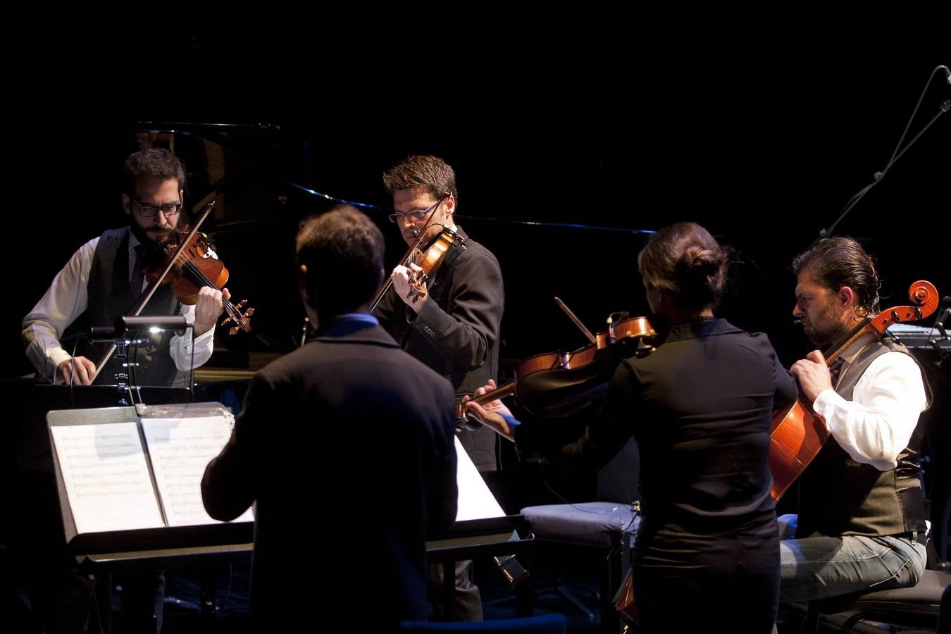 Fotos del recital de Antonio de la Torre en el Teatro Cervantes