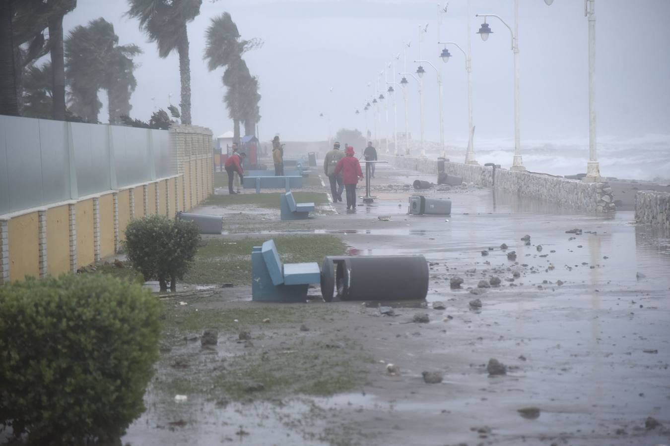 Fotos del temporal de este domingo en Málaga capital