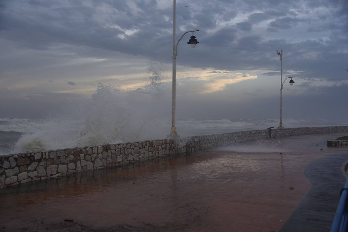Fotos del temporal de este domingo en Málaga capital
